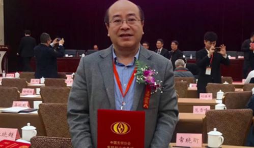 葫芦娃成版人app標簽廠.jpg